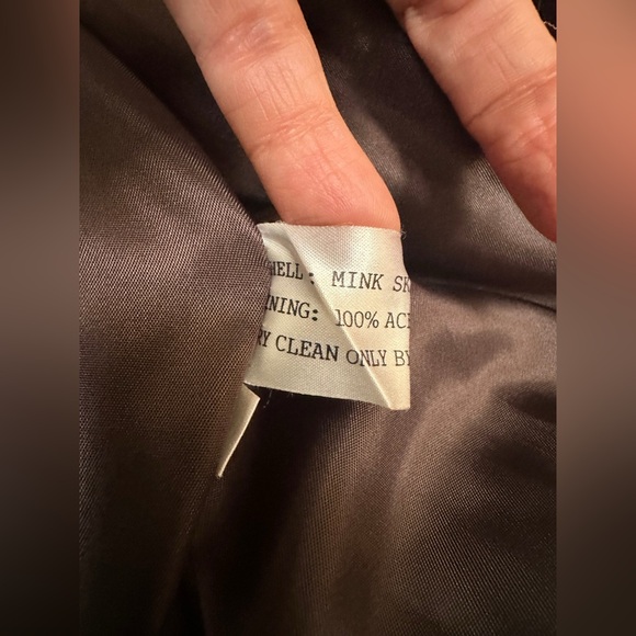 Brown Mink Fur Coat for Women 
size 16 
Preowned - Picture 6 of 9